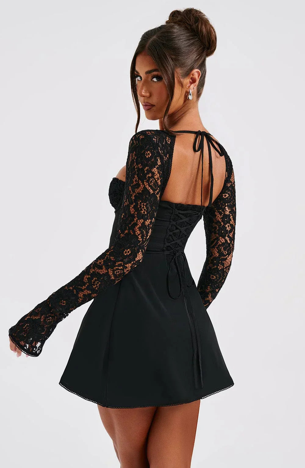 Jacinta • Vestido Mini de Encaje