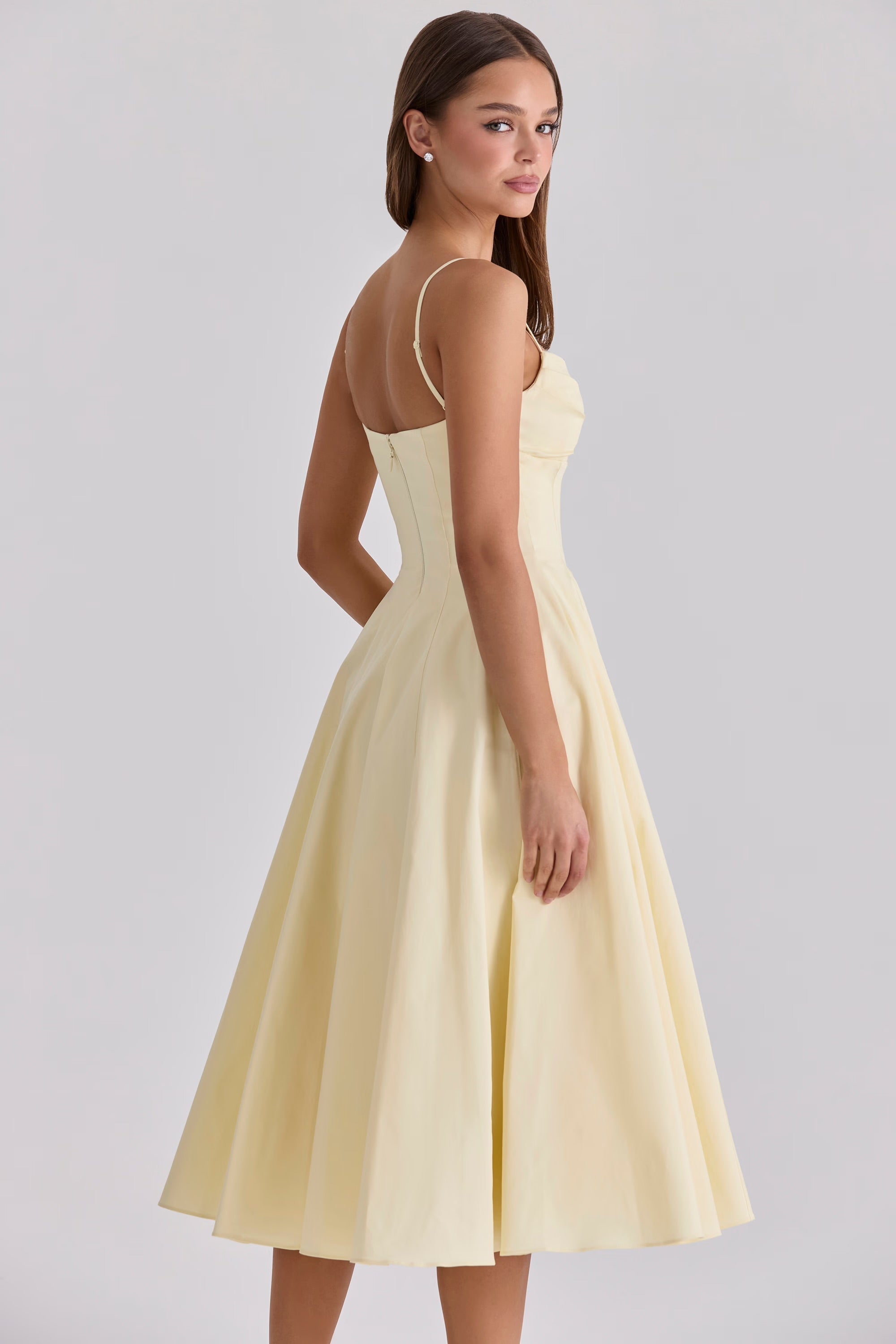 Delali • Vestido Midi Escote Fruncido