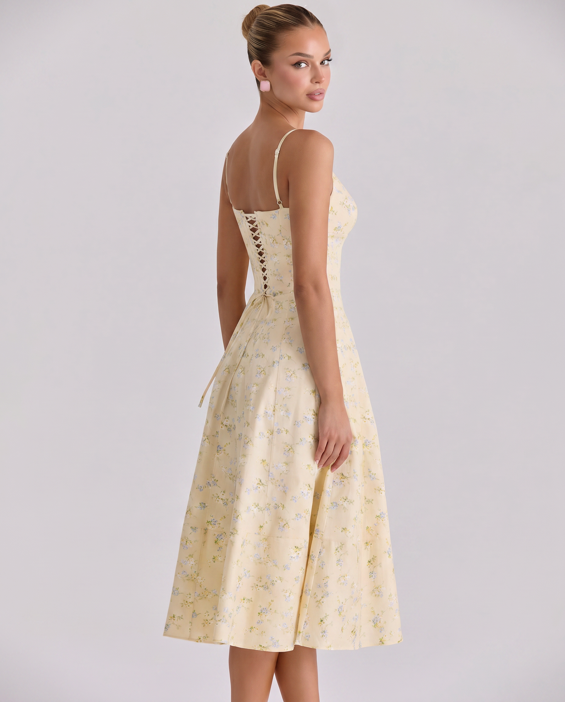 Robyn • Vestido Midi con Espalda Lazo