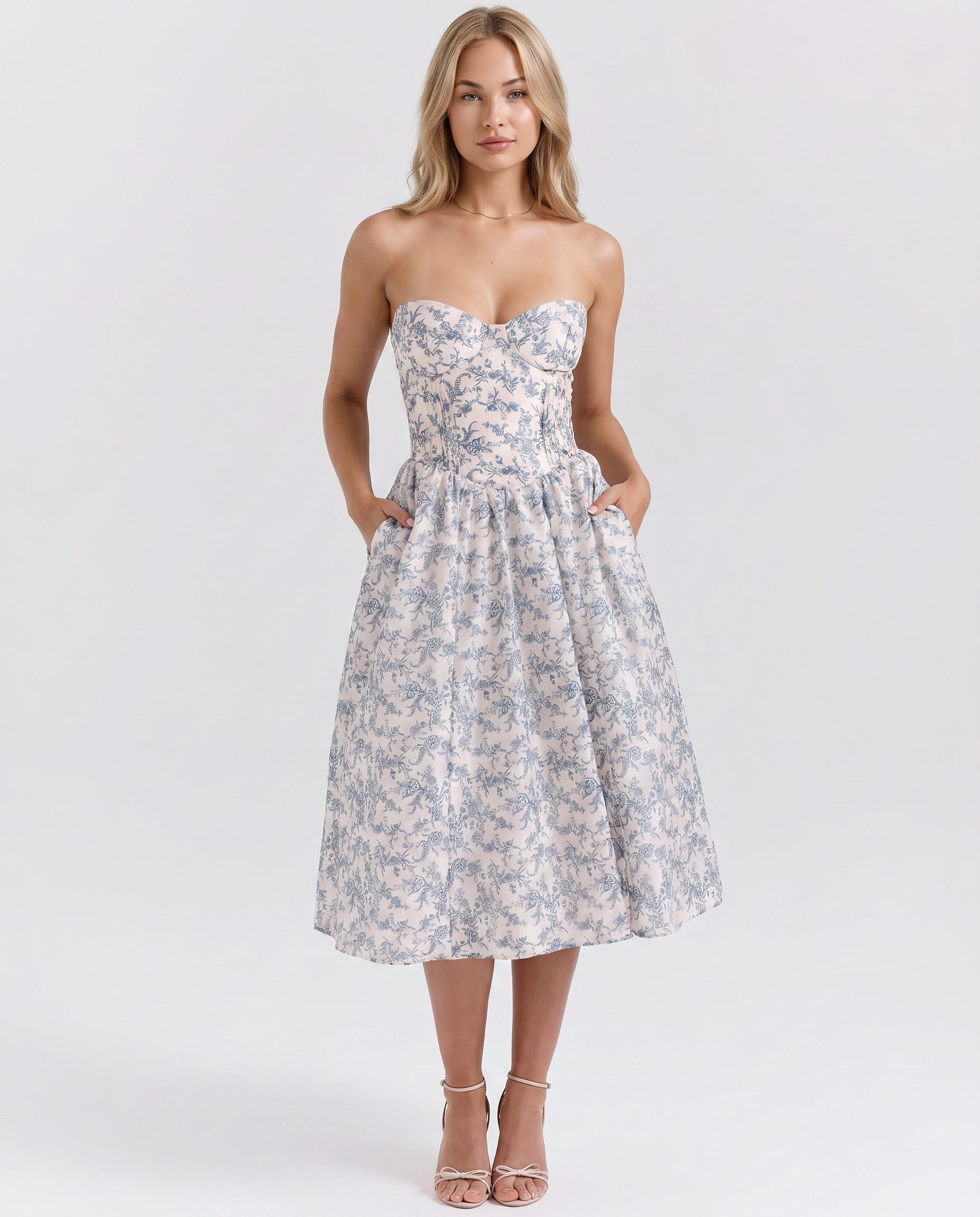 Claudia • Midi Strapless con Corsé