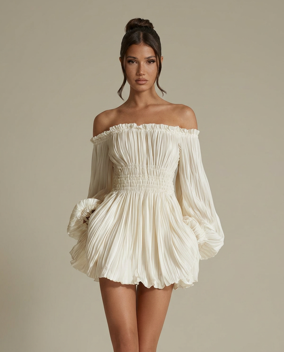 Clara • Vestido Mini Off-Shoulder con Pliegues