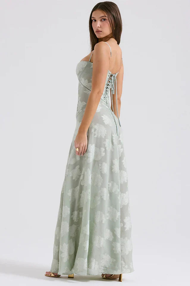 Gail • Maxi Floral con Espalda de Cordones