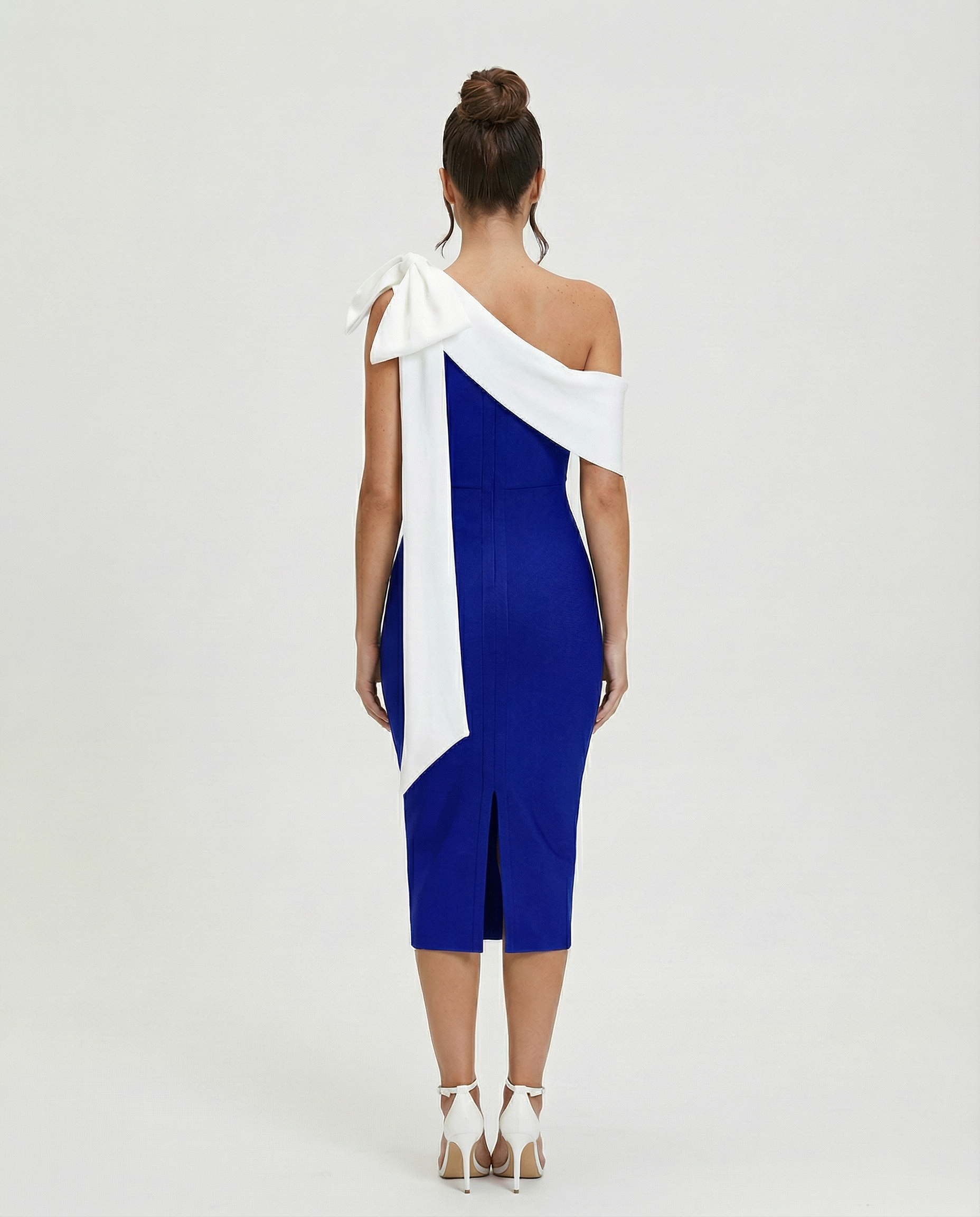 Elza • Midi Bandage de Un Hombro con Lazo