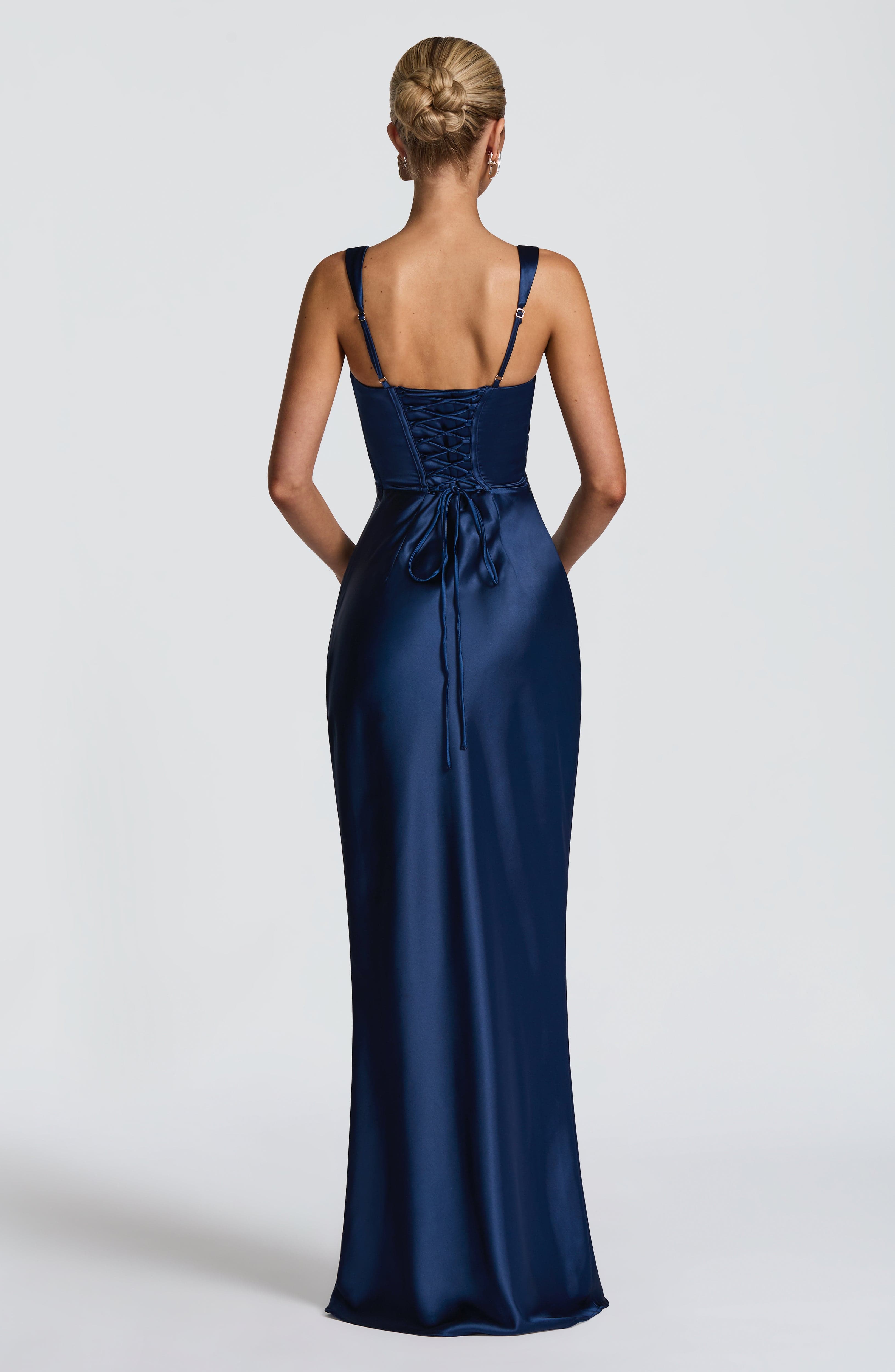 Calanthe • Vestido Satinado Maxi