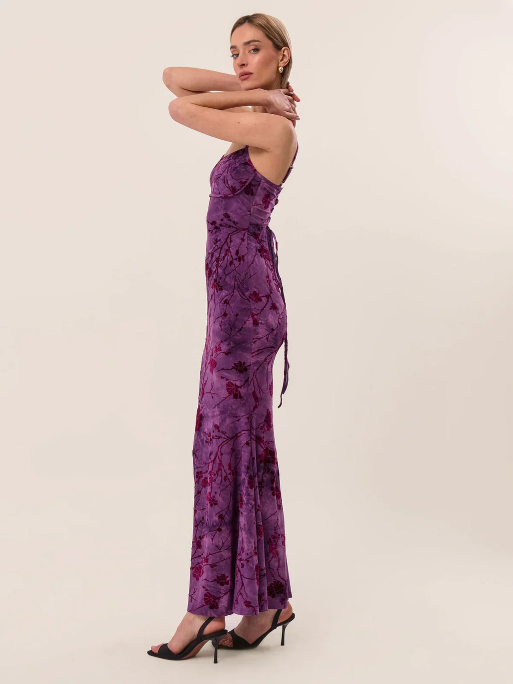 Dolores • Vestido Maxi Floral Con Tirantes