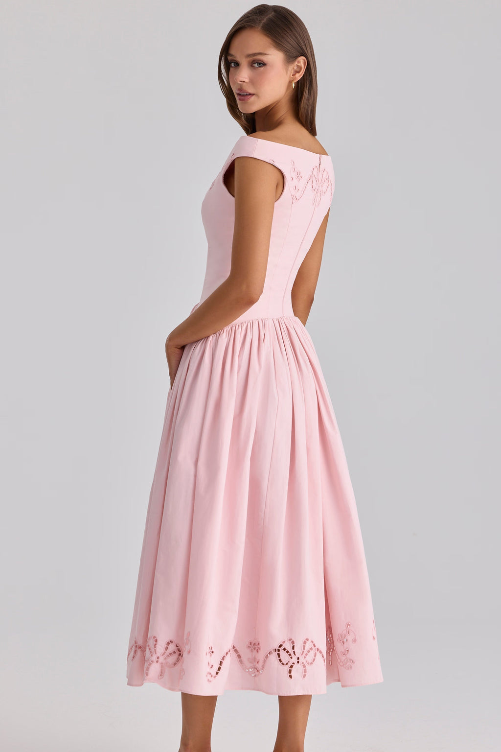 Stela • Vestido Midi