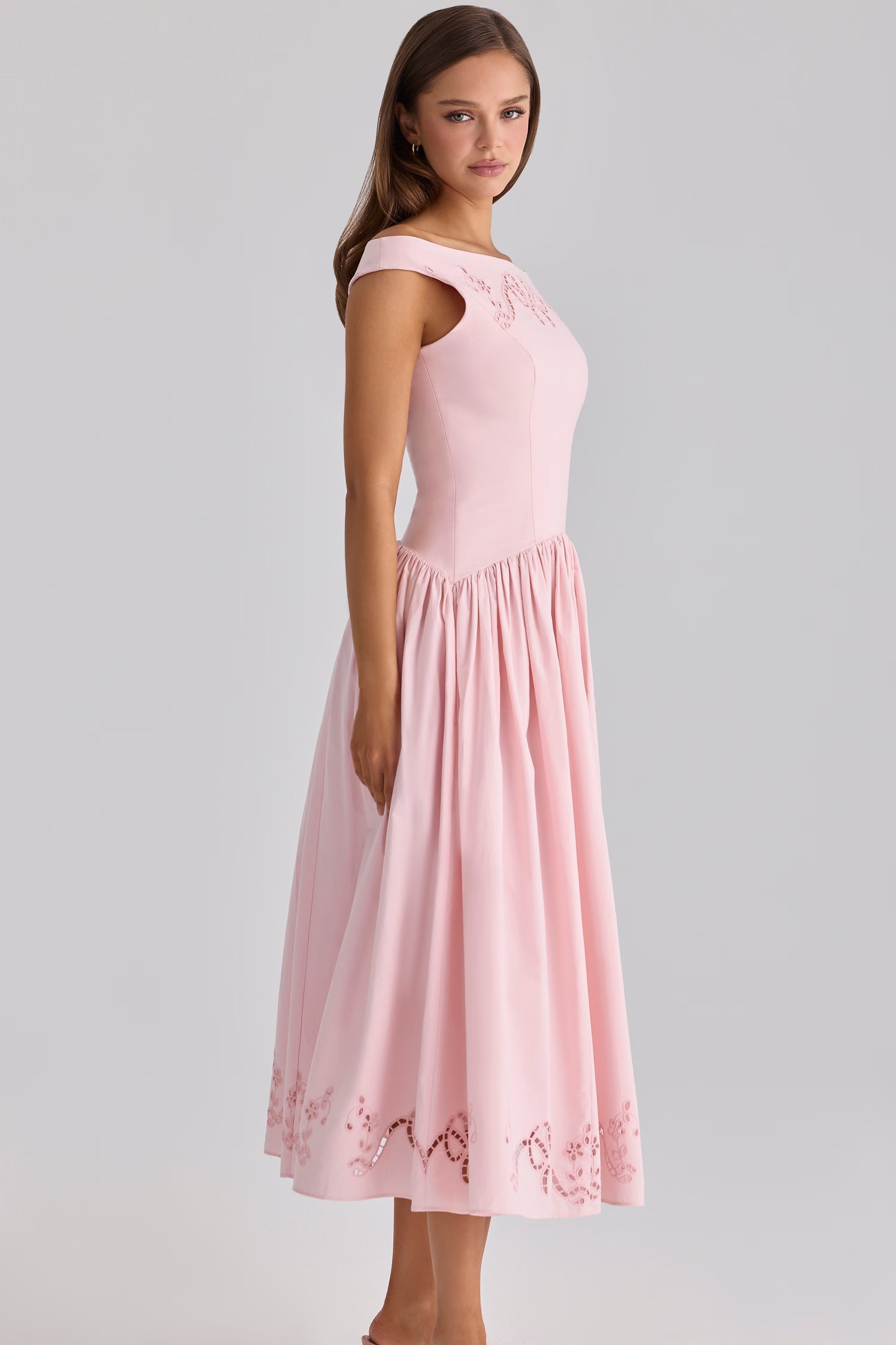 Stela • Vestido Midi