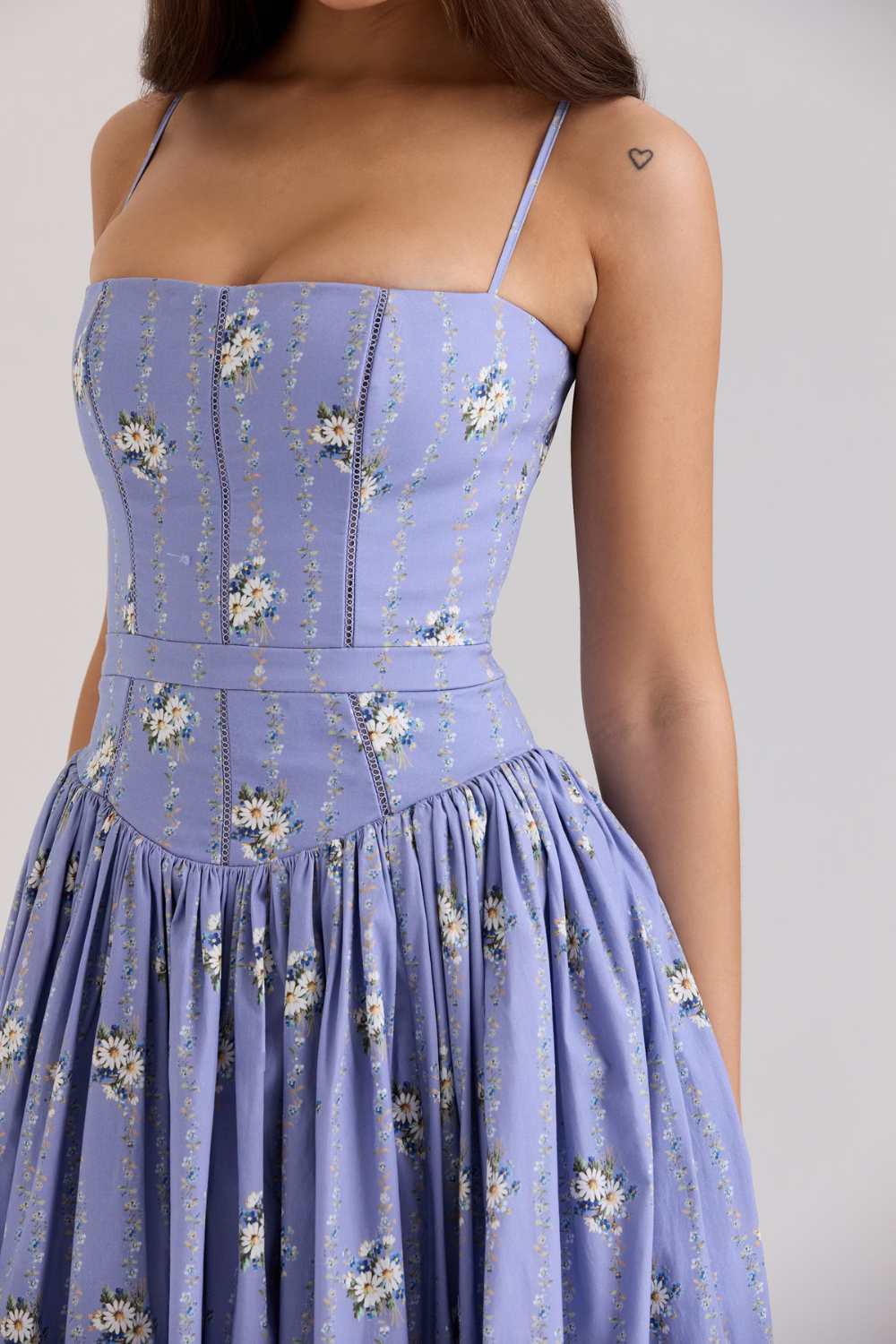 Estela • Vestido Midi