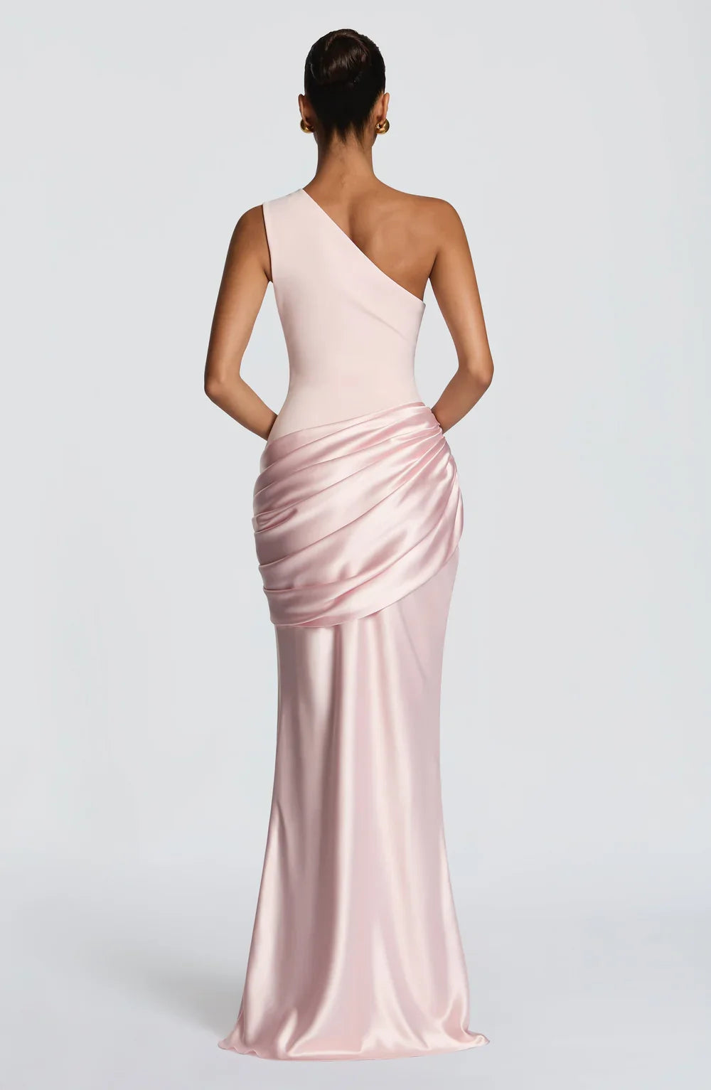 Serafina • Vestido Maxi de Un Solo Hombro Esculpido
