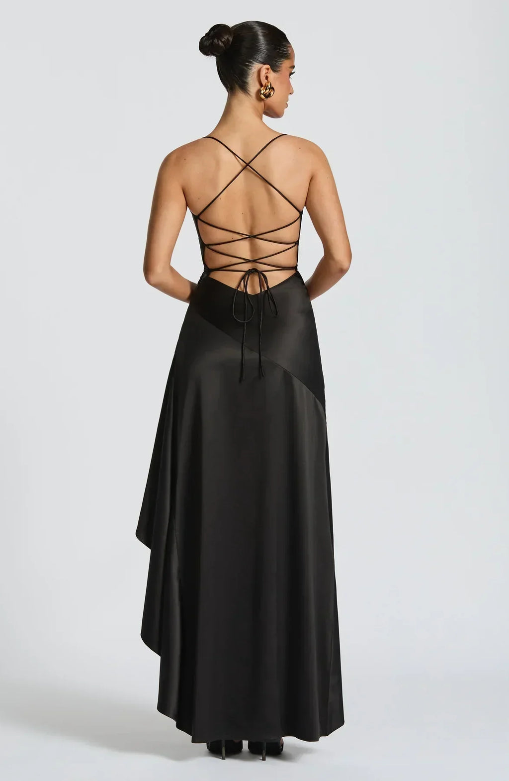 Naomi • Vestido Maxi de Satén con Espalda Atada