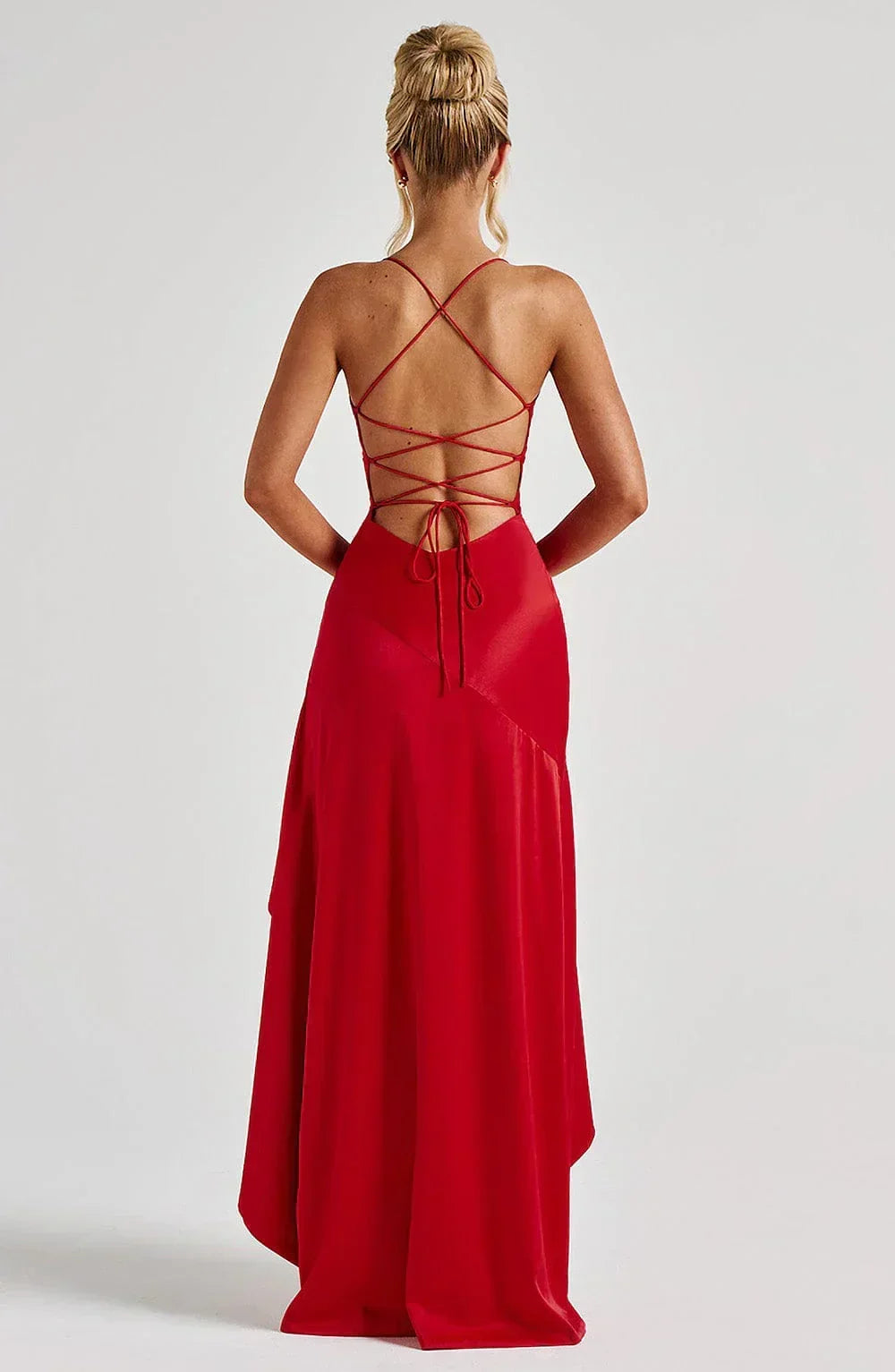Naomi • Vestido Maxi de Satén con Espalda Atada